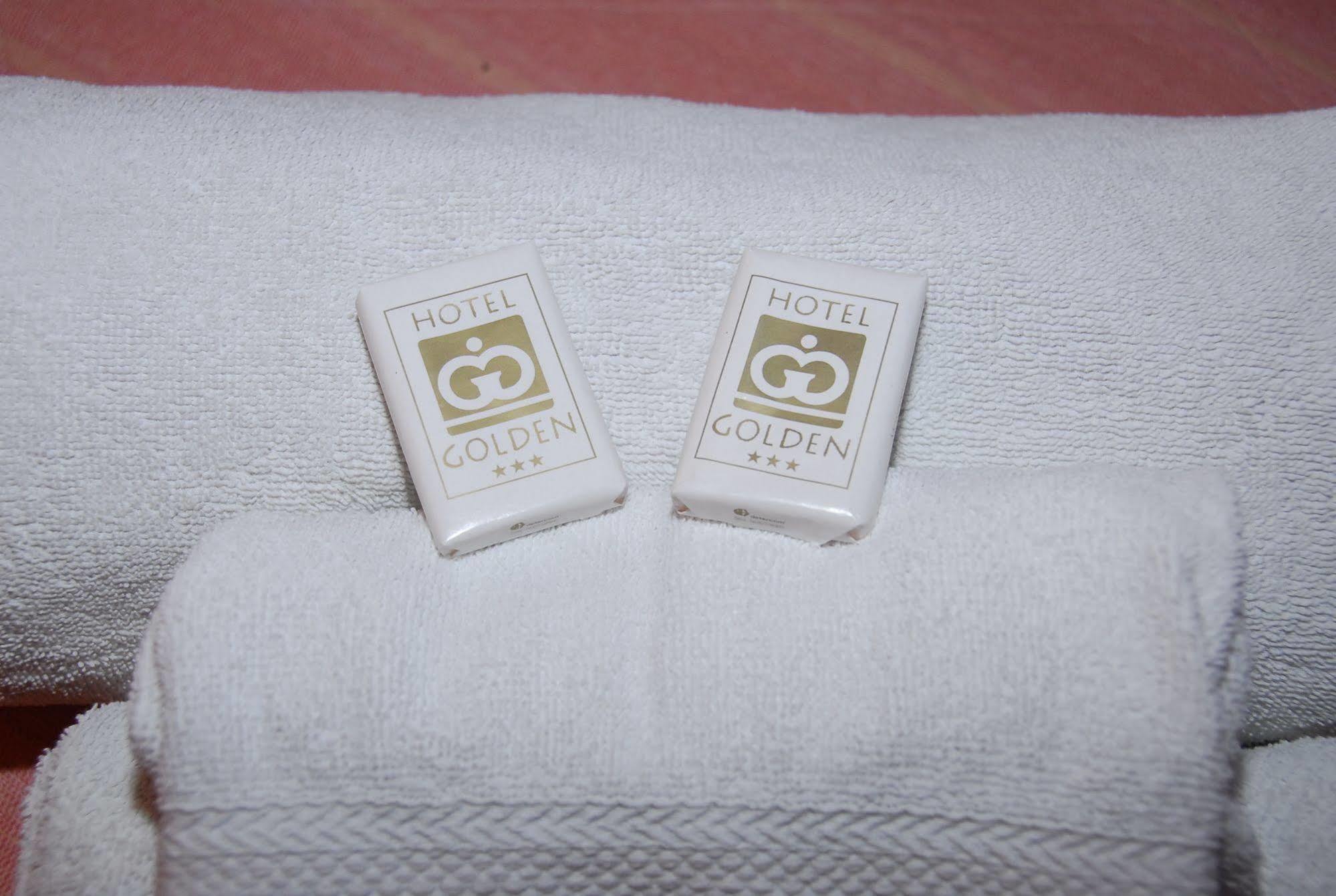 Hotel Golden リミニ エクステリア 写真